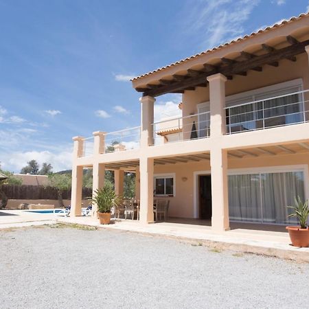 Villa Tom Is Near To Playa Den Bossa Sant Jordi de ses Salines Exterior photo